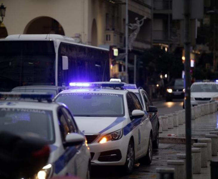 ΠΡΙΝ ΛΙΓΟ: Νεκρός άνδρας σε πολυκατοικία στο κέντρο της Θεσσαλονίκης