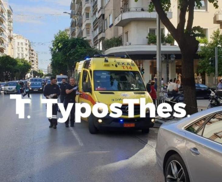 Θεσσαλονίκη: Καραμπόλα με 3 αυτοκίνητα στην Τσιμισκή – Δύο τροχαία, 3 τραυματίες