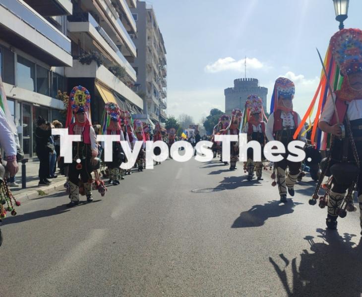 Θεσσαλονίκη: Ξεσήκωσαν την πόλη 1.200 Κωδωνοφόροι (ΦΩΤΟ + VIDEO)
