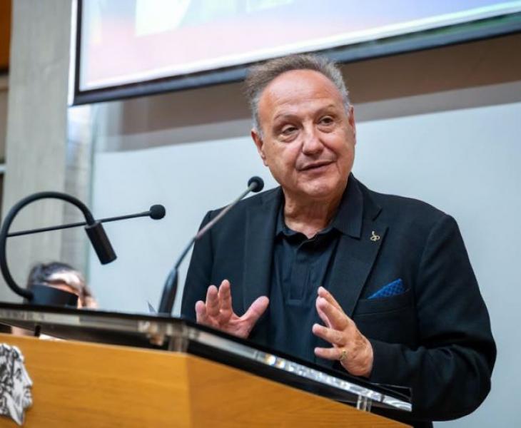 Δήμος Θεσσαλονίκης: Θεσπίζει 1.000 ευρώ επίδομα για γονείς, δωρεάν πάνες - Ποιοι οι δικαιούχοι
