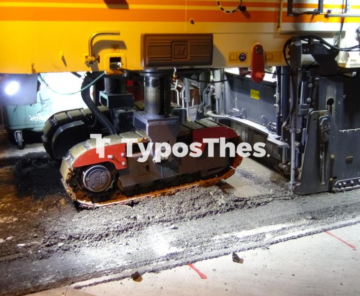 Θεσσαλονίκη: Αλλάζουν όψη 2 δρόμοι - Νυχτερινή ασφαλτόστρωση (ΦΩΤΟ + VIDEO)