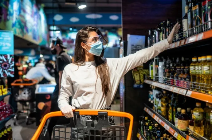 koronoios-supermarket-maska