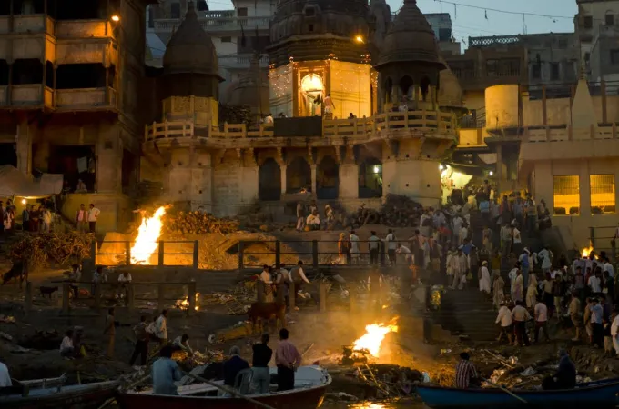 india-covid-dead-burning