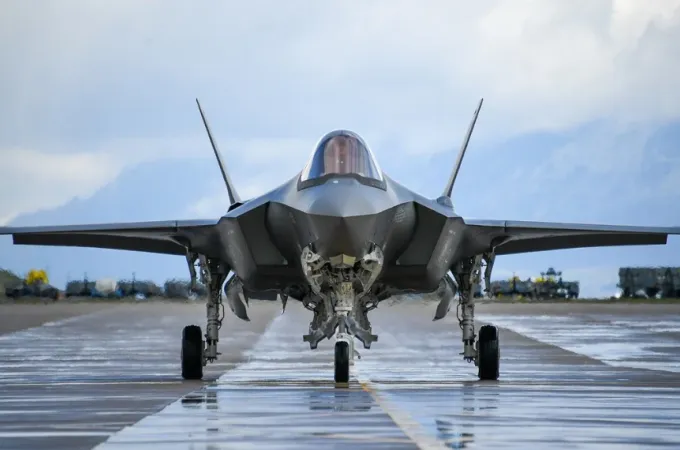 f35