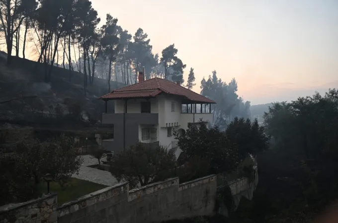Fotia Sibiri Xalkidiki