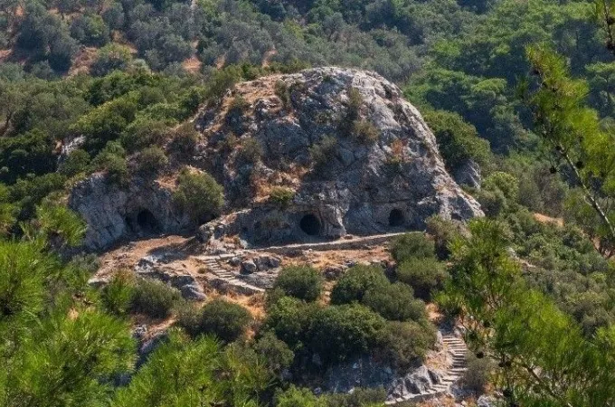 σπηλιά του Ομήρου