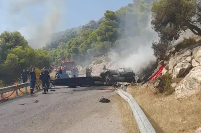 Πτώση ελικοπτέρων στην Ψάθα