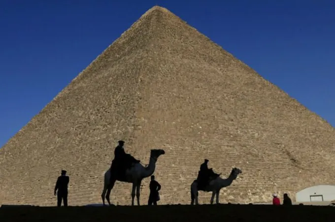 pyramides