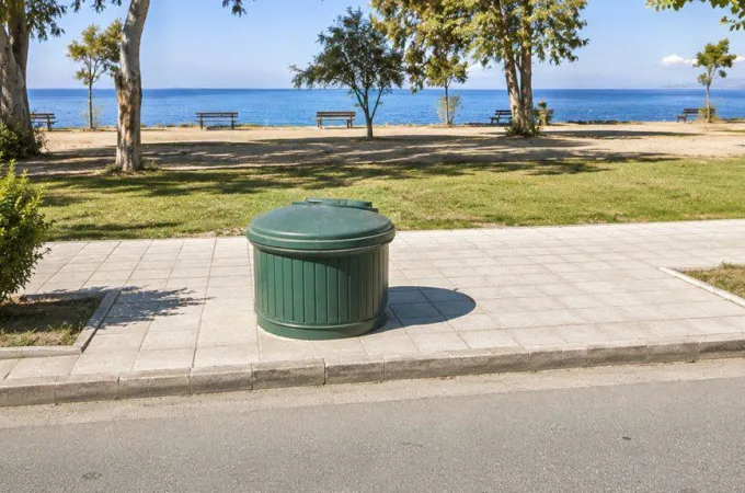Υπόγειος κάδος στην Καλαμαριά