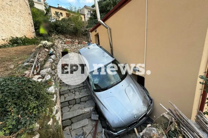 Καστοριά ΙΧ αυλή σπιτιού