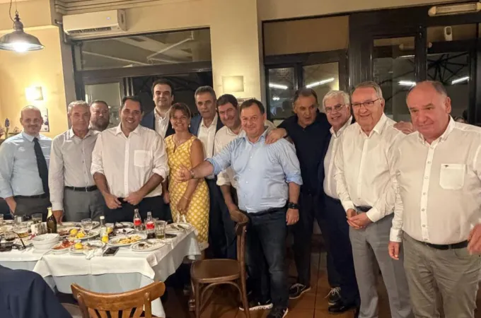 Τραπέζι Πιερρακάκη σε βουλευτές στη Θεσσαλονίκη