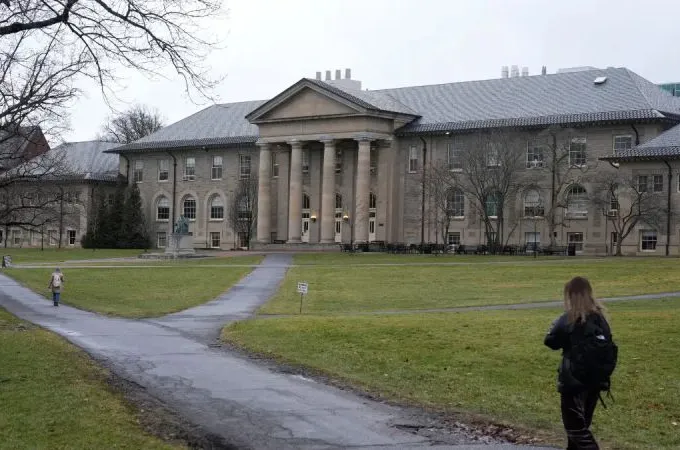 panepistimio cornell