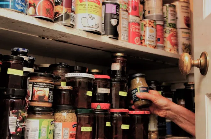 προμήθειες, ντουλάπια