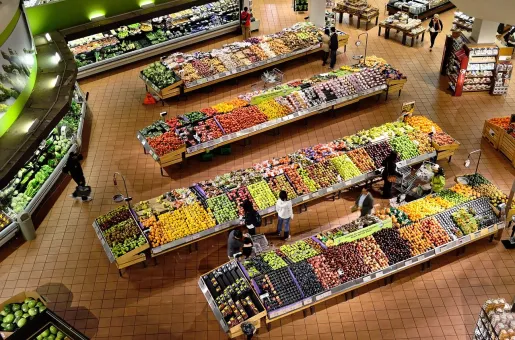 super-market