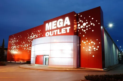 MEGA-OUTLET