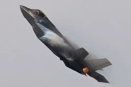 f35