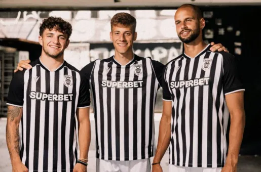 paok nea fanela