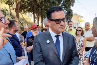 Άδωνις