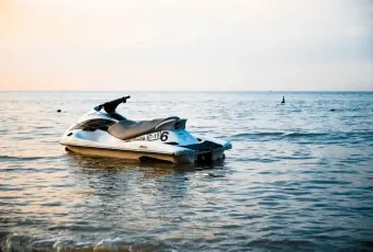 jet ski