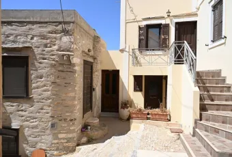 syros dolofonia 42xronis