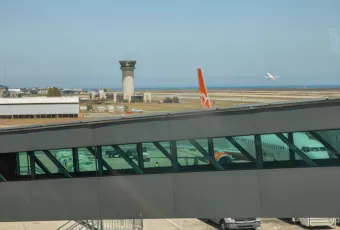 αεροδρόμιο στην Κύπρο