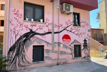 mural Ιαπωνίας στην Άνω Πόλη