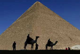pyramides