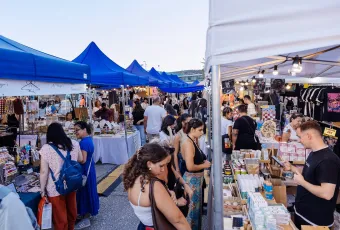 flea-market