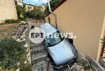 Καστοριά ΙΧ αυλή σπιτιού