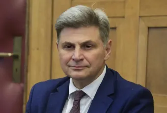 Φαραντούρης