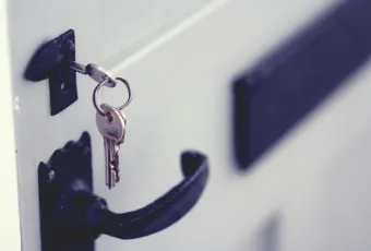 kleidia porta